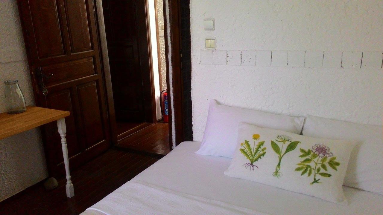 Assos Bohemian Hotel Eksteriør bilde